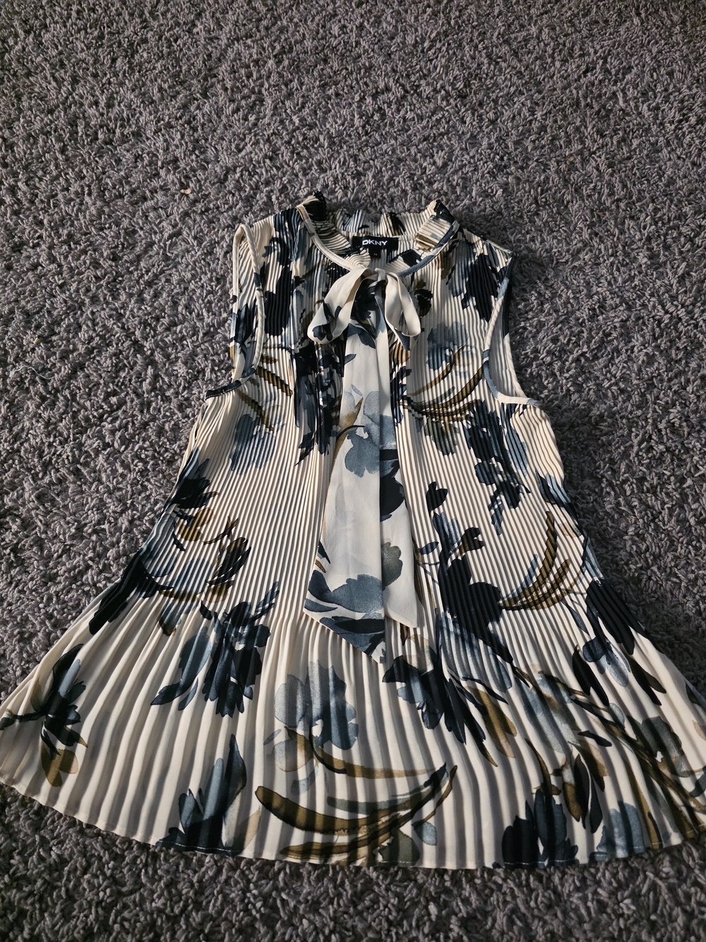 DKNY Pleated Floral Tie-Neck Sleeveless Blouse - Ivory, Navy, Olive
